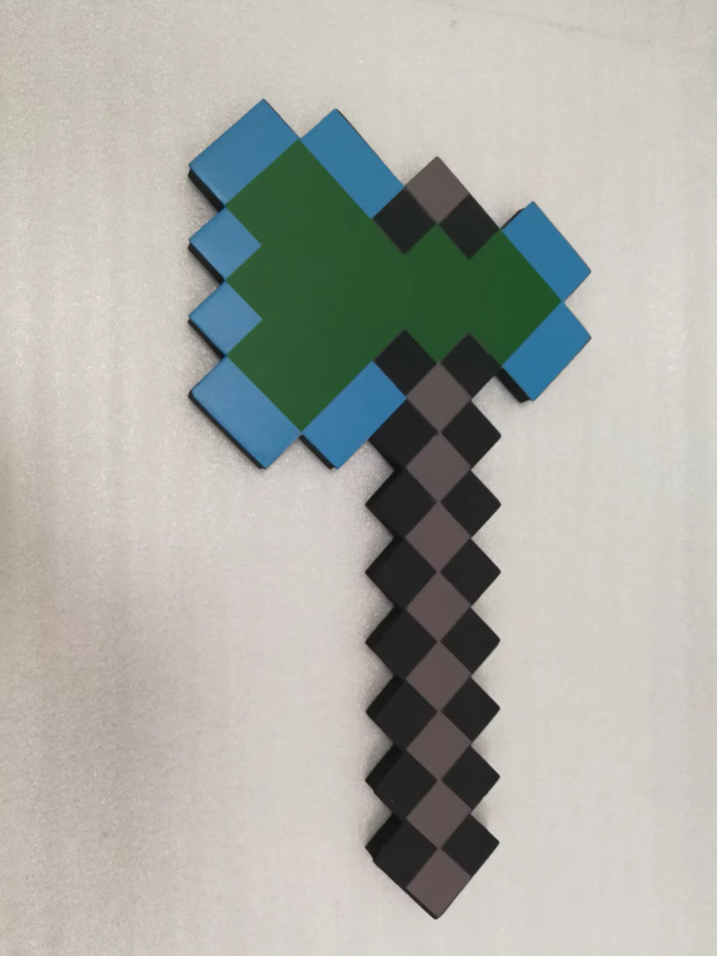 Minecraft Emerald Axe