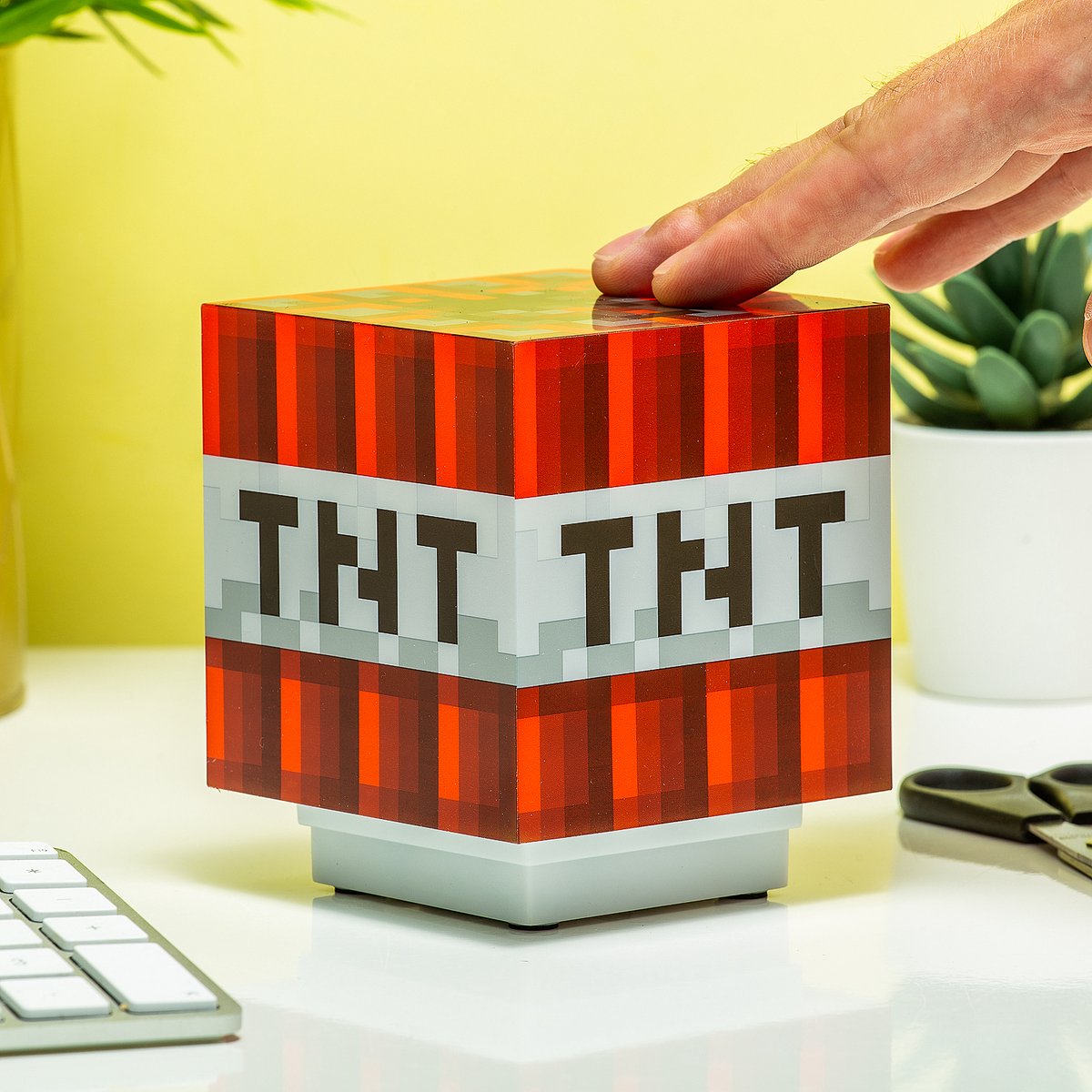 Minecraft TNT Lamp